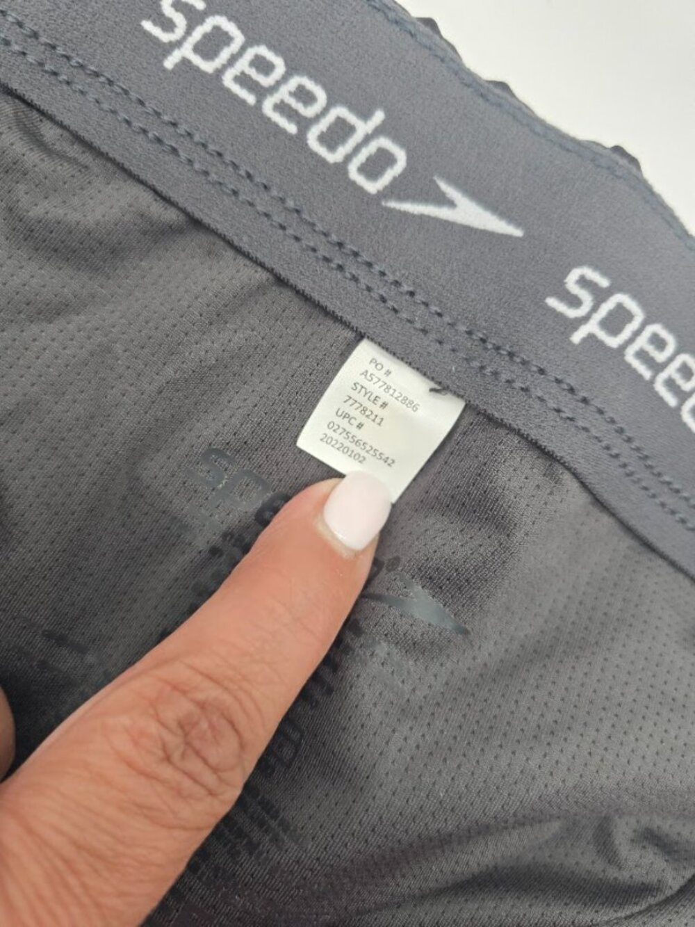 Speedo Hydro Volley Swim Trunks XXL Black NWT - Picture 5 of 9